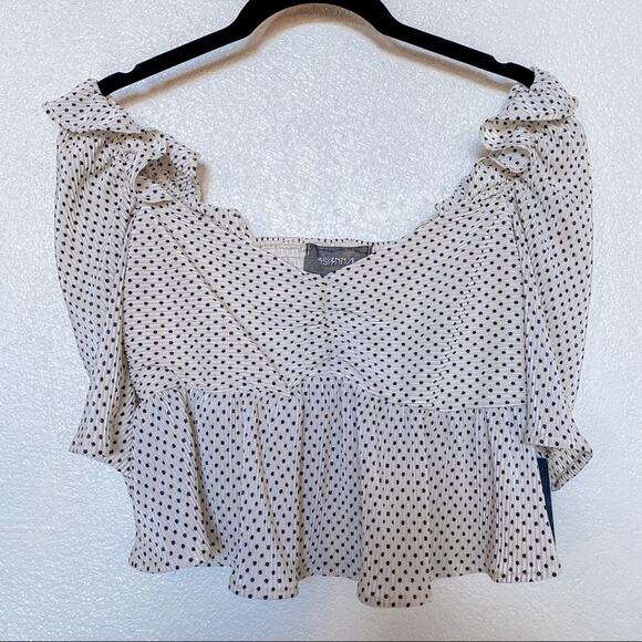 4SI3NNA Chelcie Cream Top Size Small - Picture 1 of 9